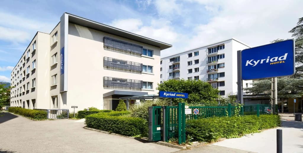 Kyriad Grenoble Centre - Photo 1