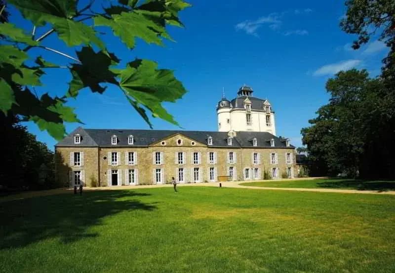 Le Chateau de Keraveon - Photo 1
