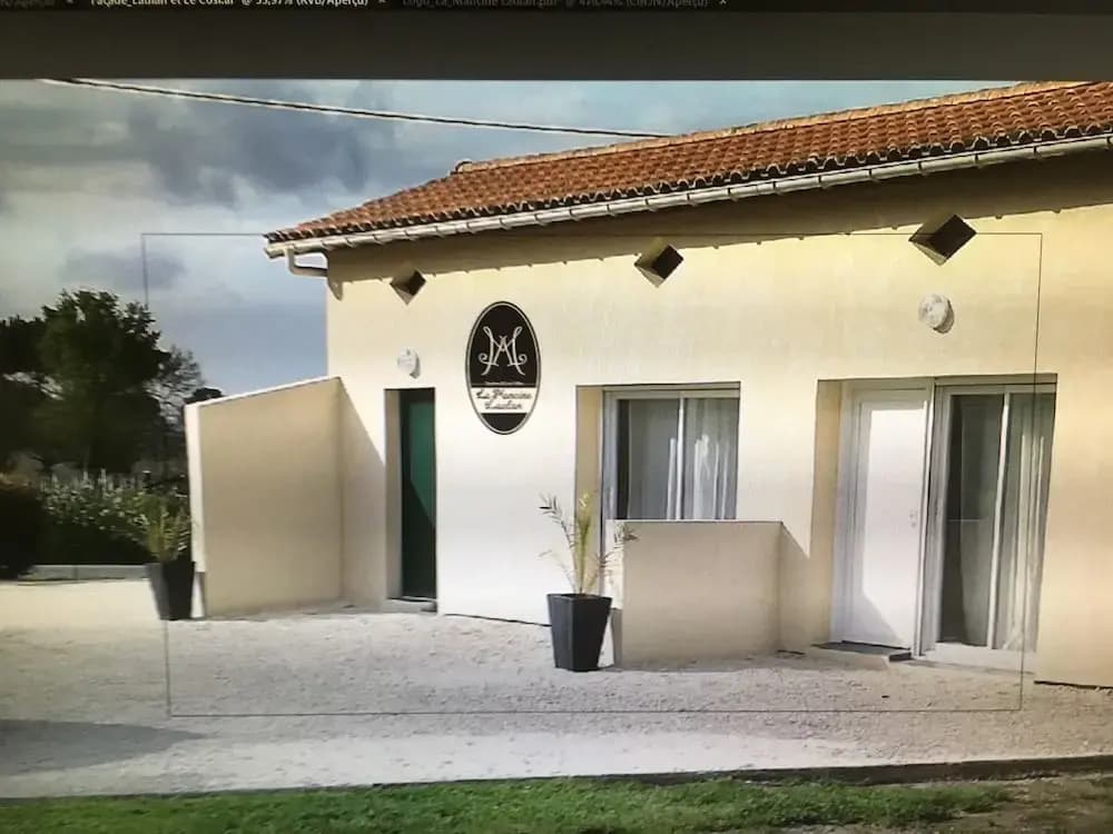La Mancine Laulan - Photo 1