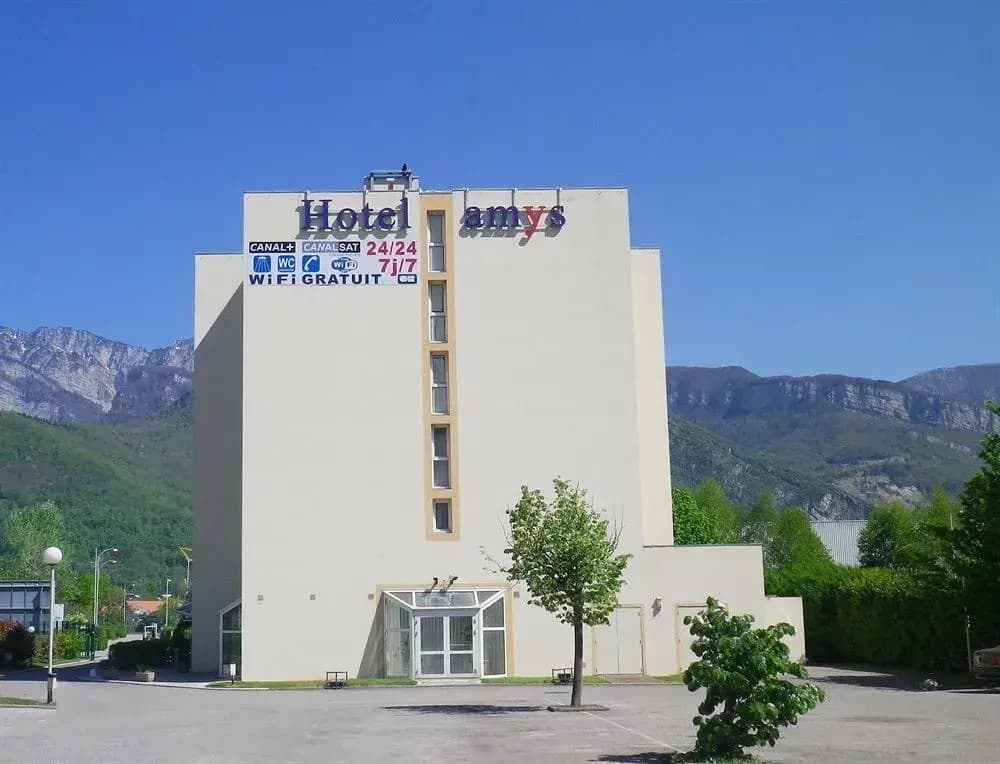 Hôtel Amys Grenoble-Voreppe - Photo 1