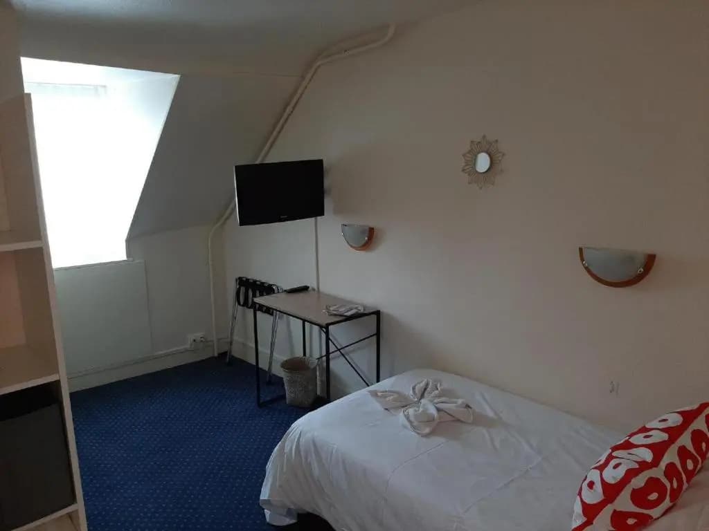 Hotel Le Trouville - Photo 1