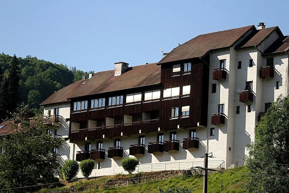 Hôtel la Cascade - Photo 1