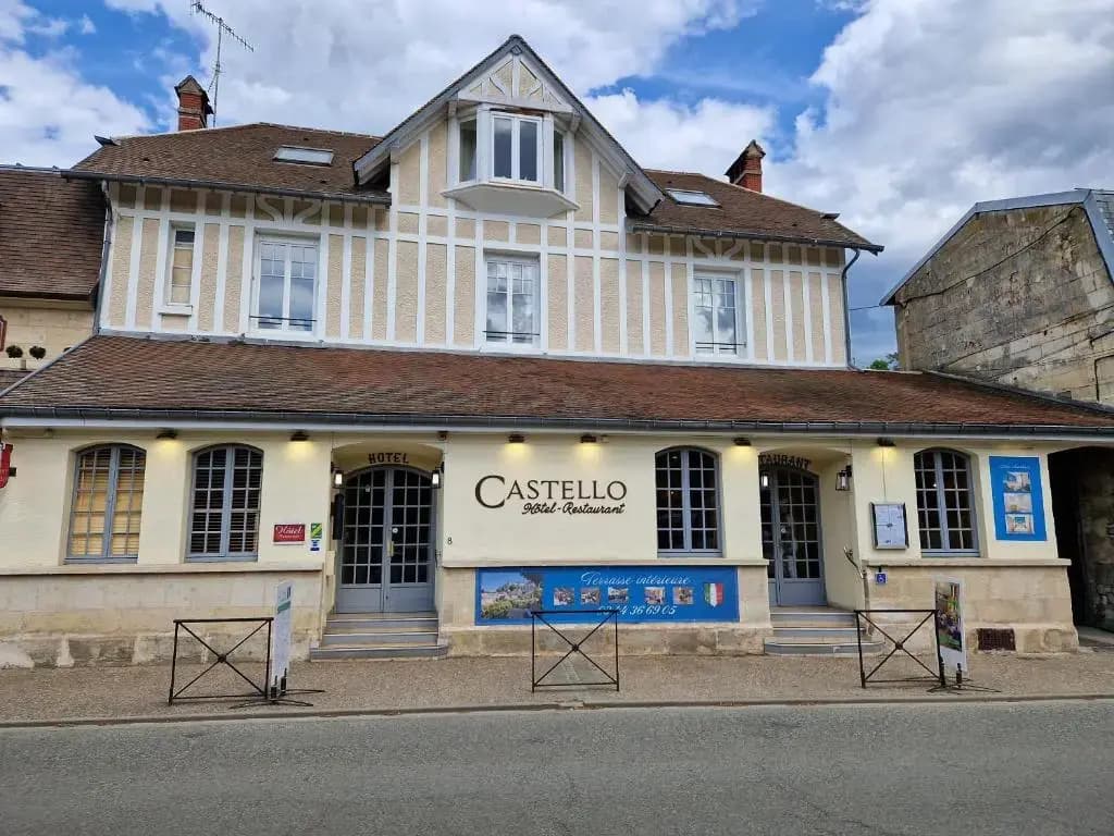 Castello - Photo 1