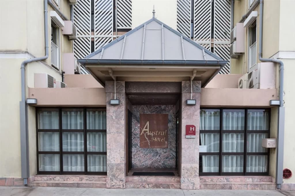 Hotel Austral - Photo 1