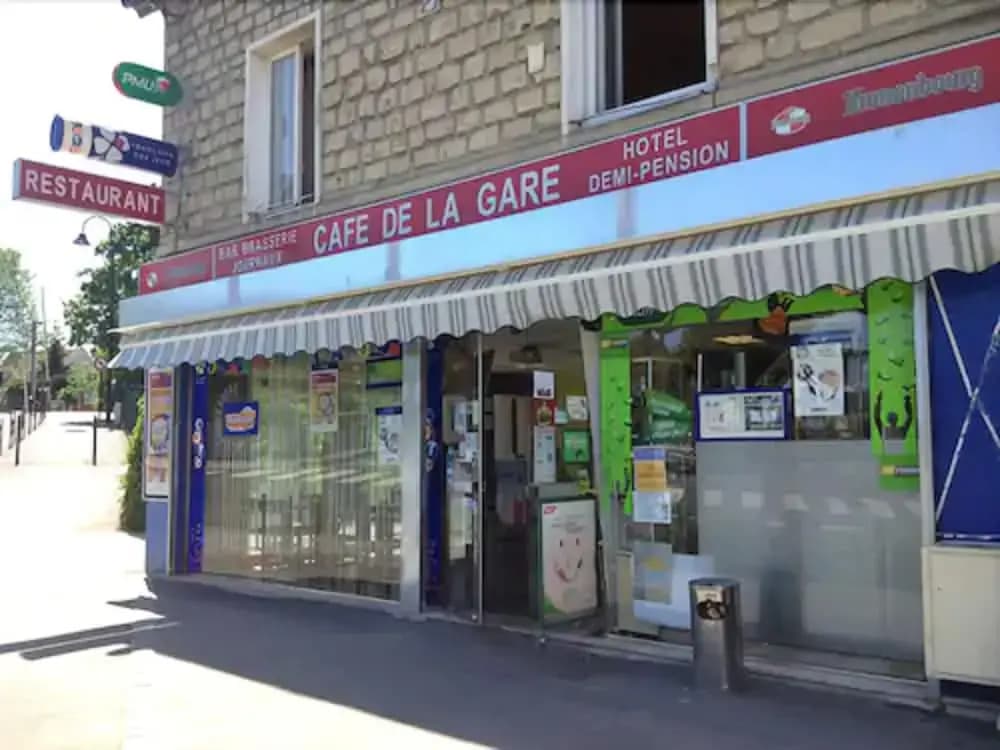 Café de la gare - Photo 1