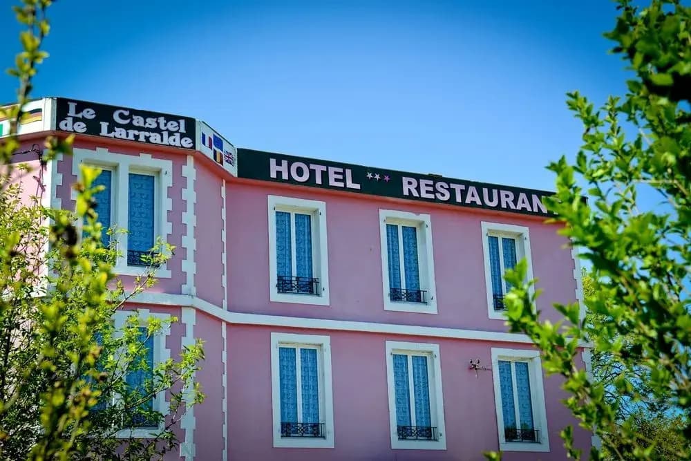 Le Castel de Larralde - Photo 1