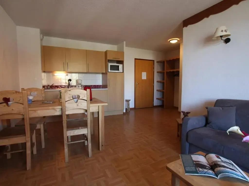 Appartement Puy-Saint-Vincent, 2 pièces, 6 personnes - FR-1-330G-14 - Photo 1