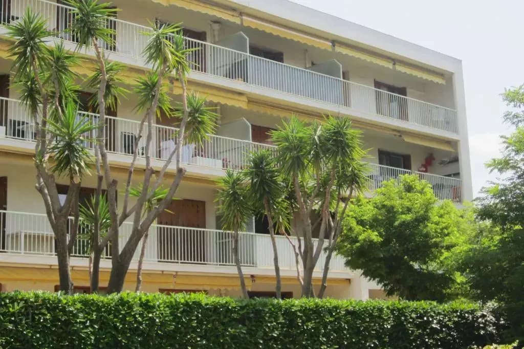 Appartement aux sablettes - Photo 1