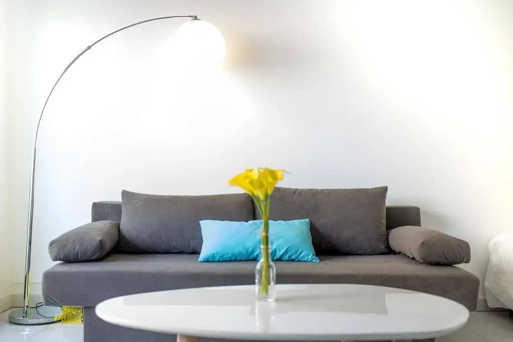 A Flat in Cannes - Photo 1