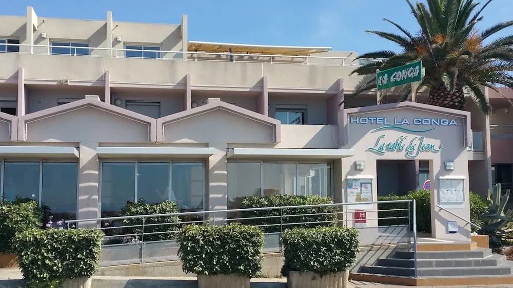 Hotel La Conga - Photo 1