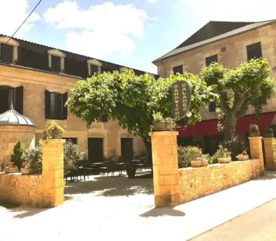 Hotel de Paris - Photo 1