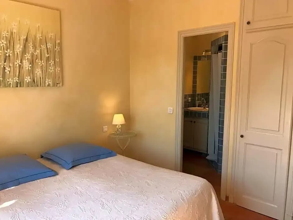 Les studios du Mazet des Mûres - Photo 1