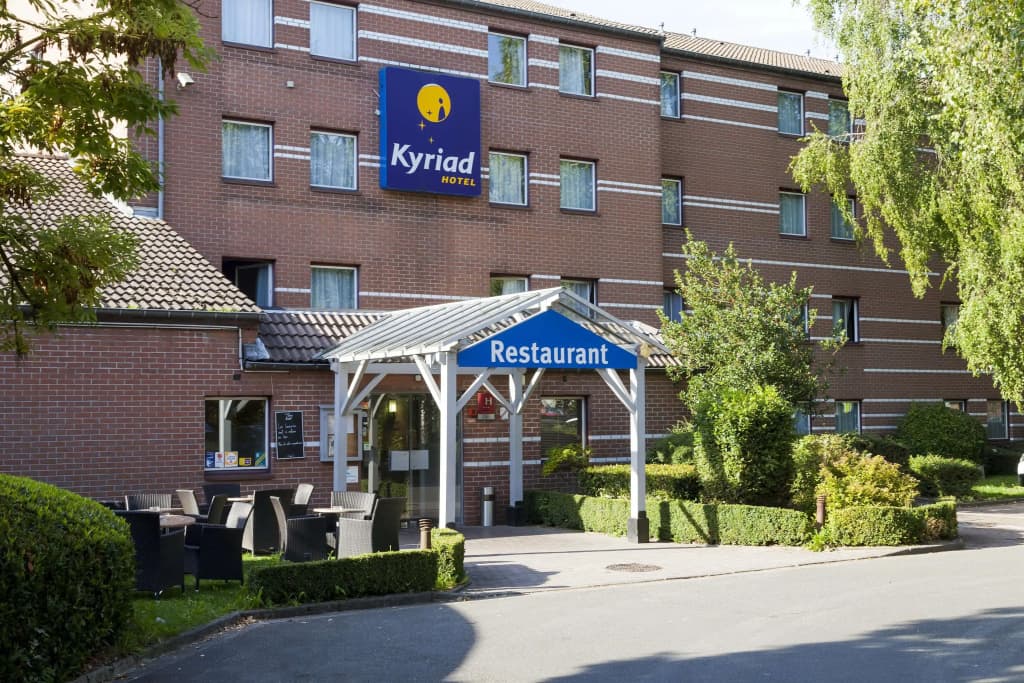 Kyriad Lille Est Villeneuve d'Ascq - Photo 1