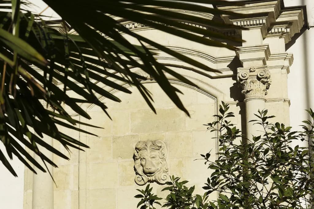 Hotel Pavillon Bastille - Photo 1