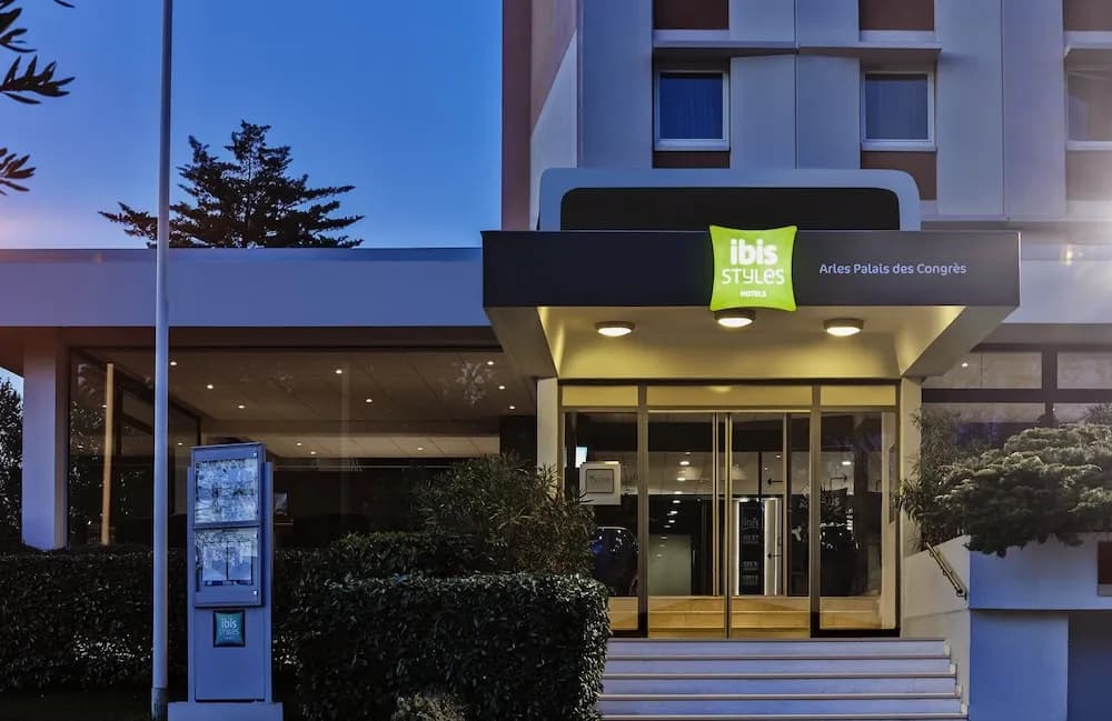 ibis Styles Arles Palais des Congrès - Photo 1