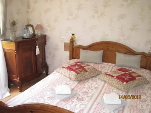 Hotel Le Commerce - Photo 1