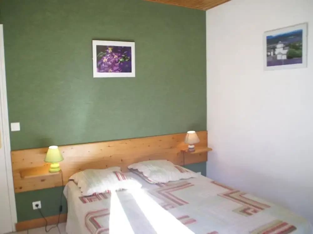 Family Escape in Les Salelles - Photo 1