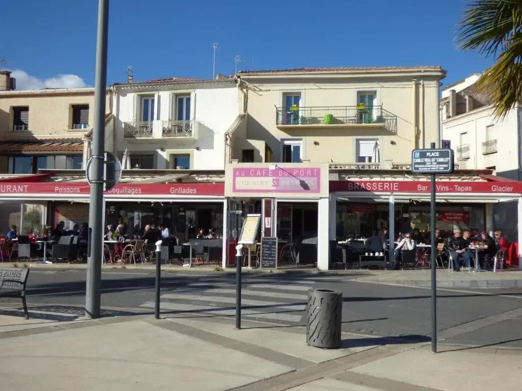 Hotel Restaurant du Port - Photo 1