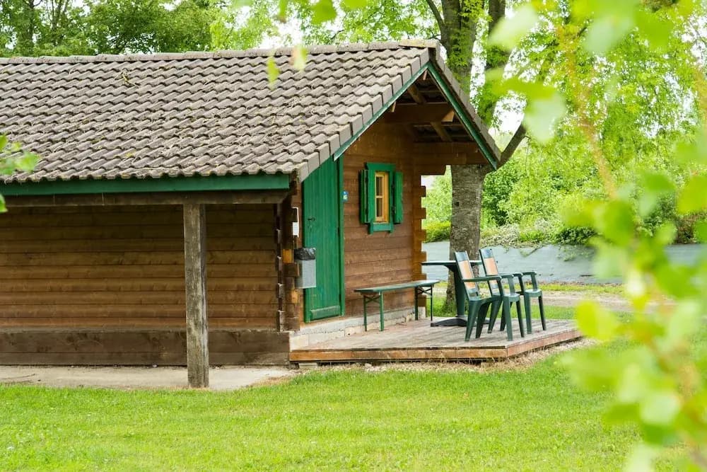 Chalets Etape du Camping Le Bivouac - Photo 1