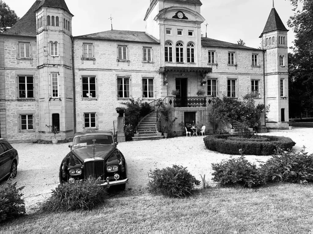 Chateau Du Four De Vaux - Photo 1