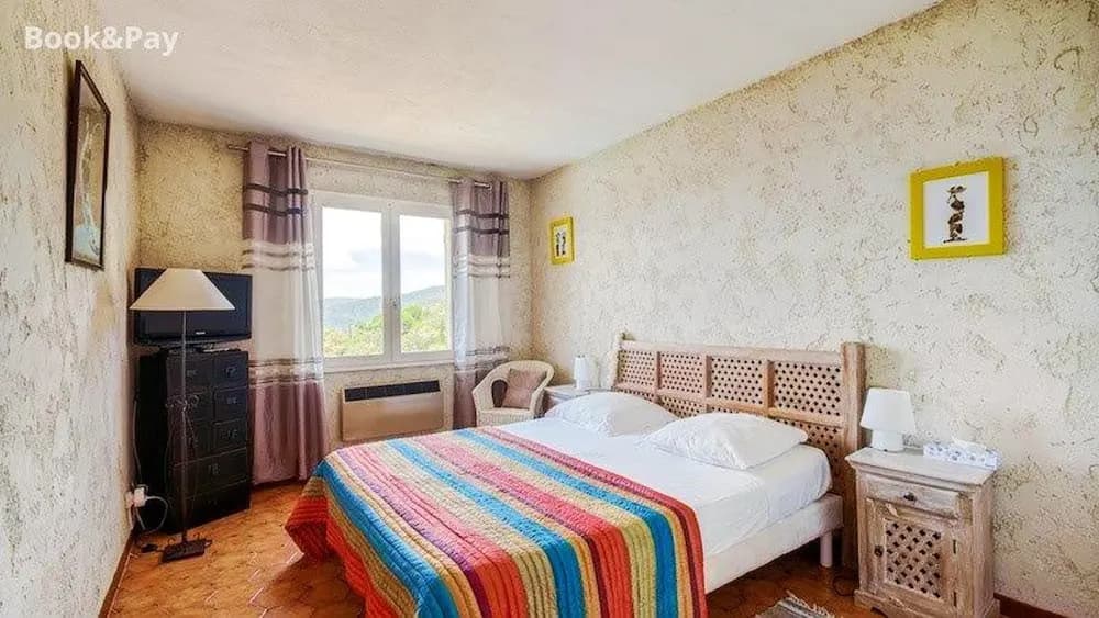 Villa With 4 Bedrooms in Rayol-canadel-sur-mer, With Wonderful sea Vie - Photo 1
