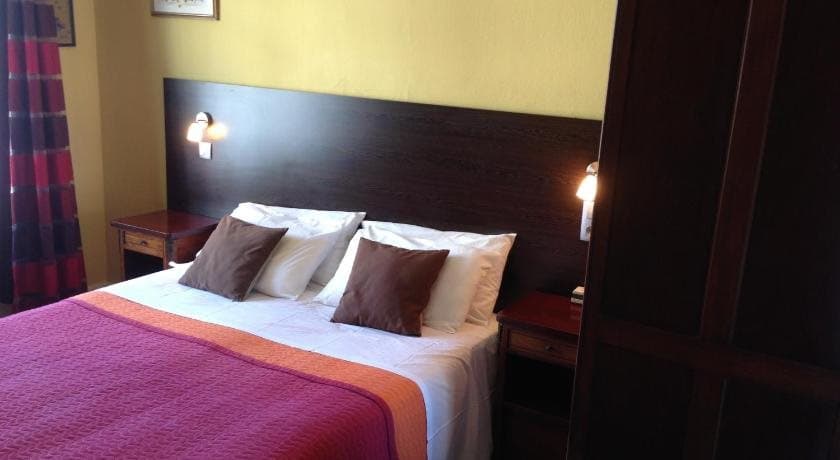 Hotel Savoy - Photo 1