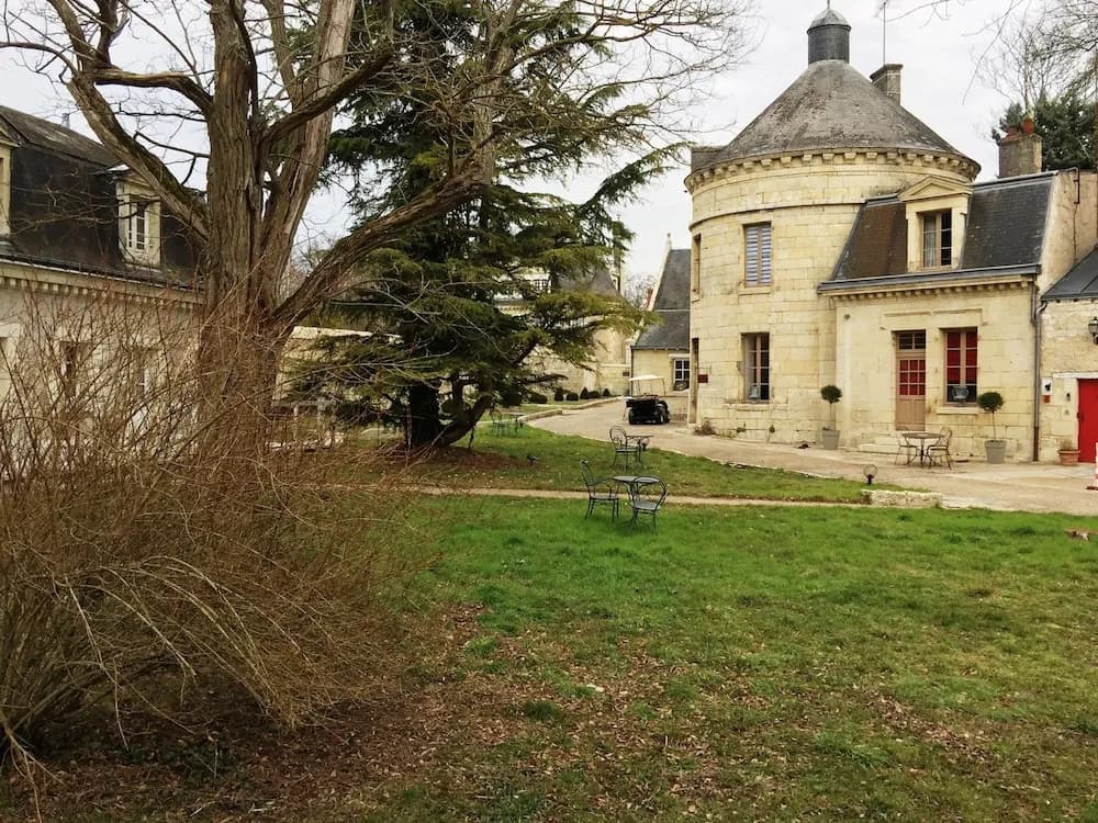 Cottage de la Tour - Duplex troglodyte of 100 m² - Photo 1