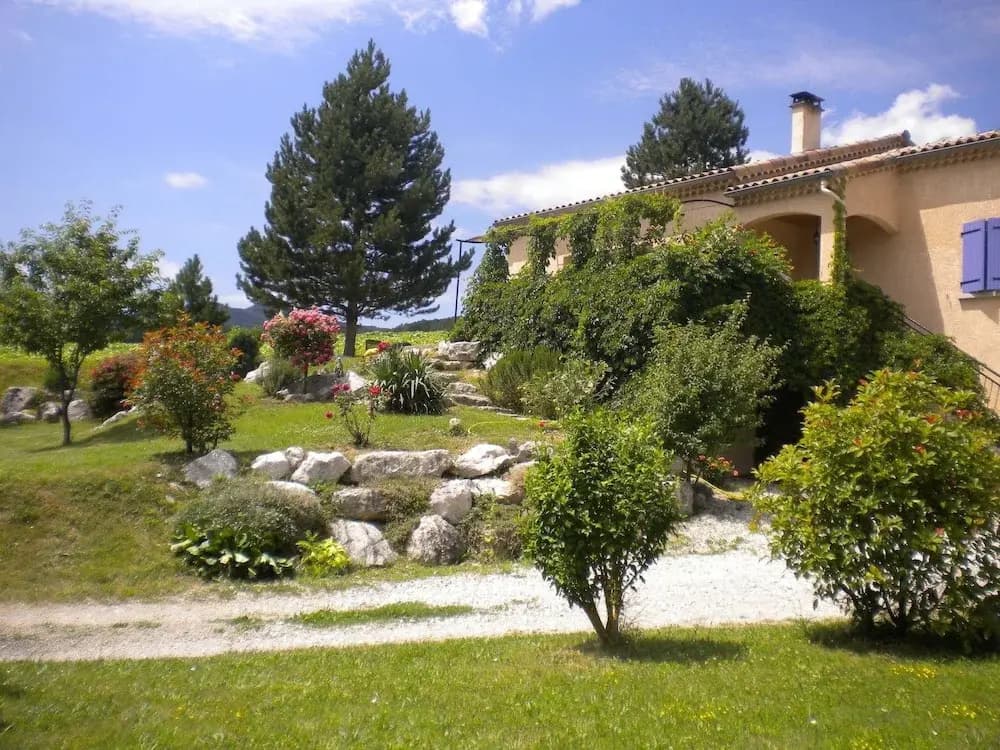 Great Detached House Near Die With Magnificent View and Beautiful Garden - Photo 1