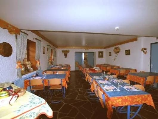 Chalet Hôtel Les Soldanelles - Photo 1