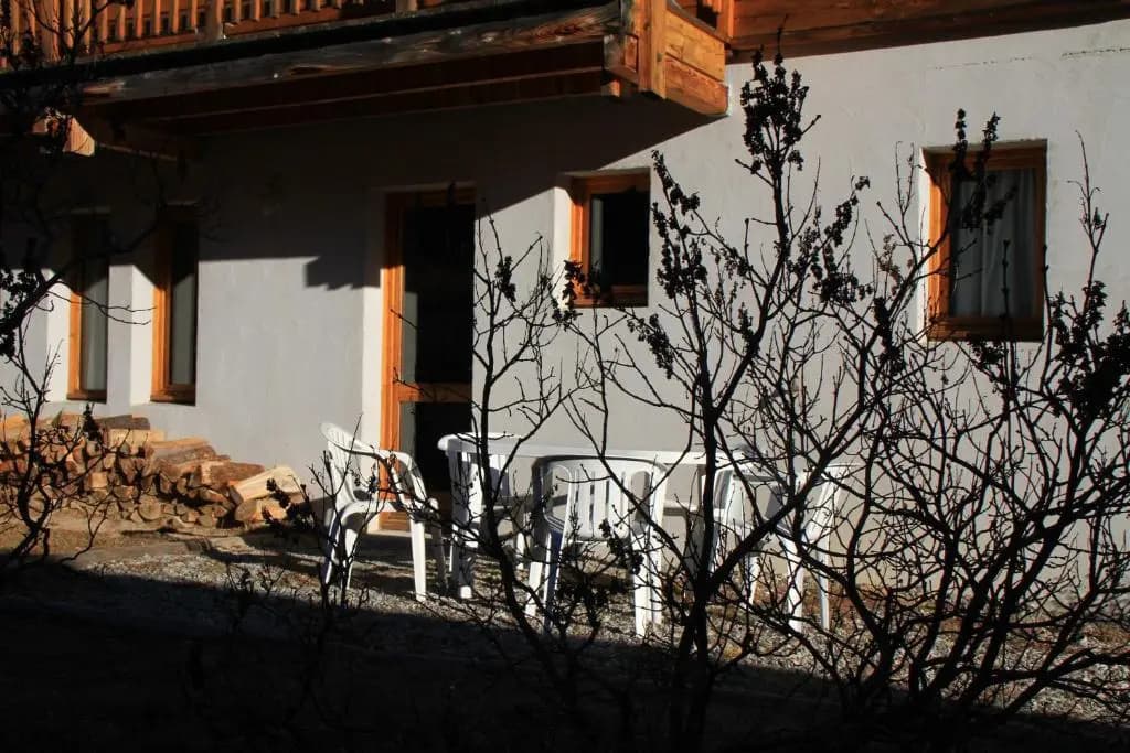 Le Miou: hameau des Chazals Nevache Hautes Alpes - Photo 1