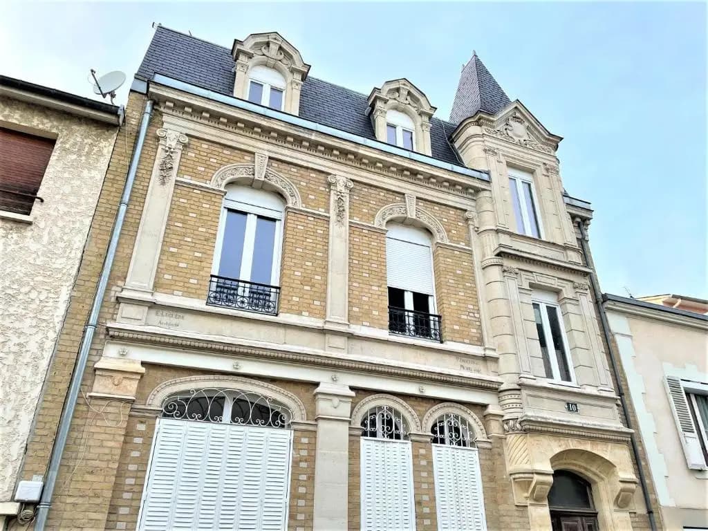 LE BOULARD : appartement en plein coeur du centre de Reims - Photo 1