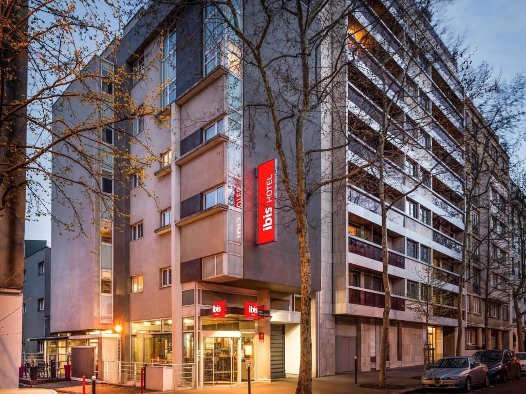 ibis Paris Place d'Italie 13th - Photo 1