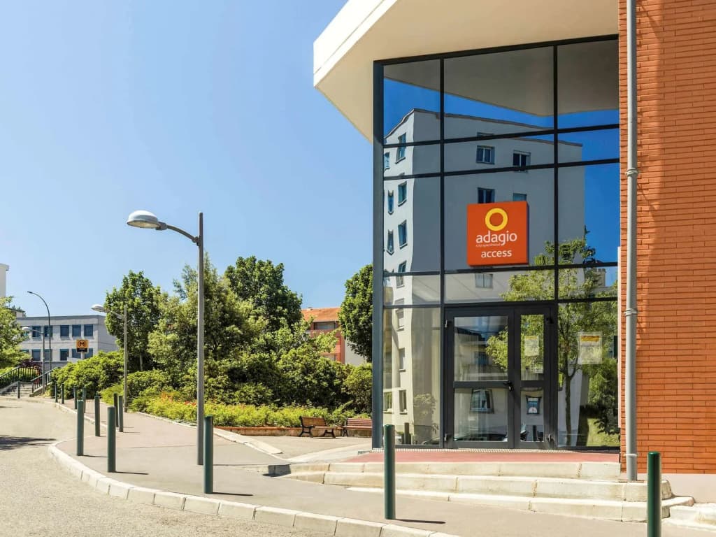 Aparthotel Adagio Access Toulouse Jolimont - Photo 1