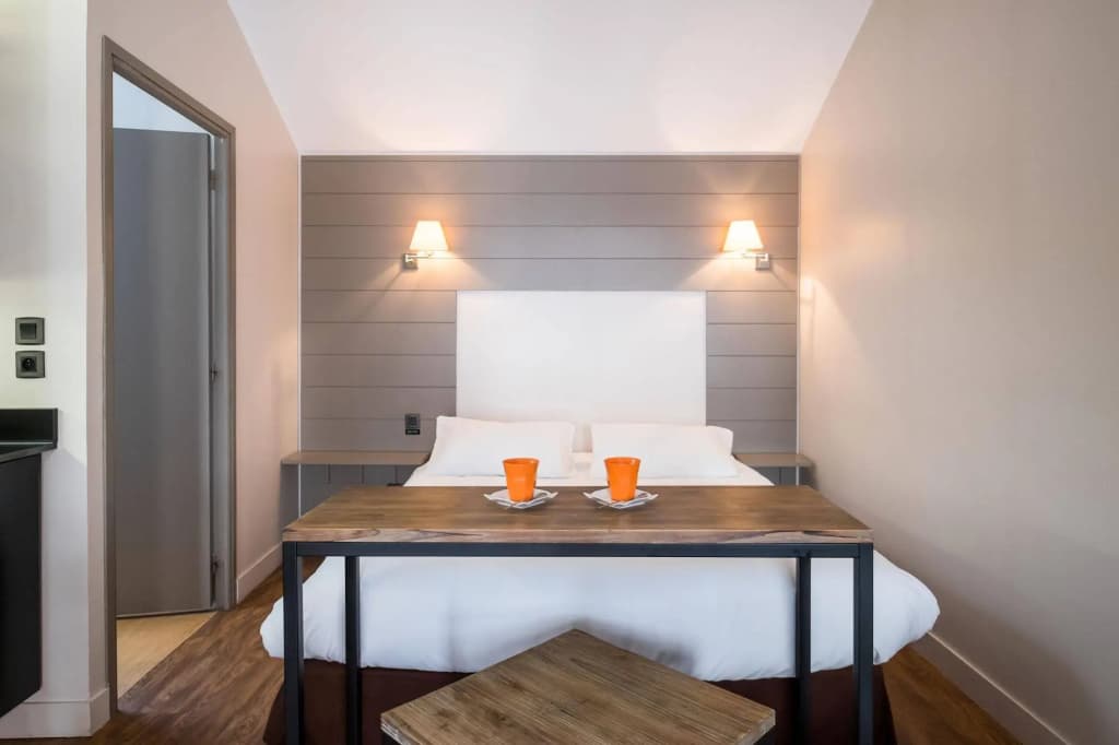 Sweetome Aparthotel - Photo 1