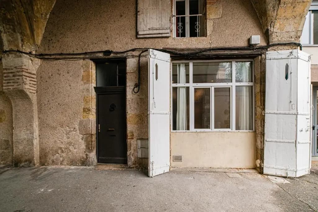 Centre historique - Cour privée - Arrivée autonome - Photo 1