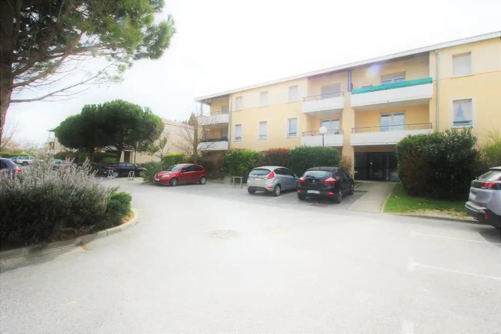 PISCINE, JARDIN, PARKING, 5 lit, 1500m cité,WIFI - Photo 1