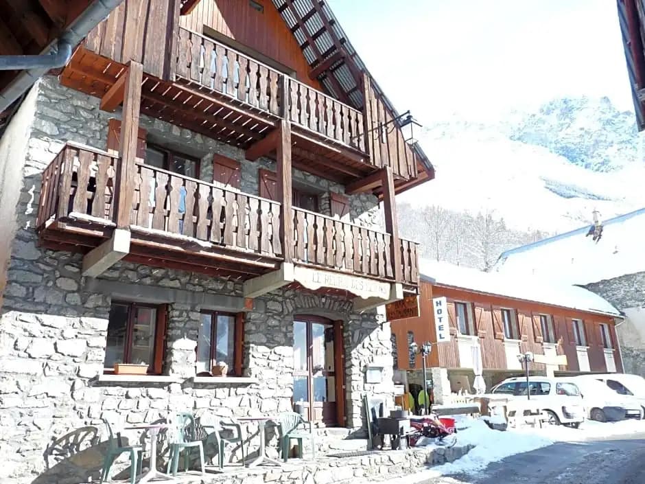 Le Relais des Ecrins - Photo 1