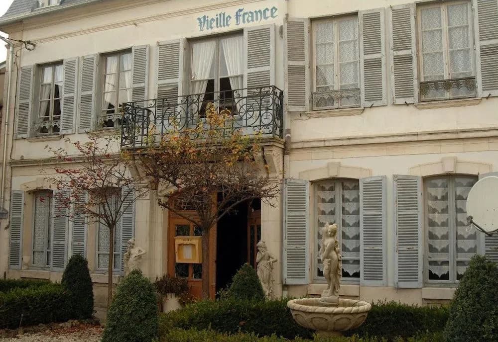 La Vieille France - Photo 1