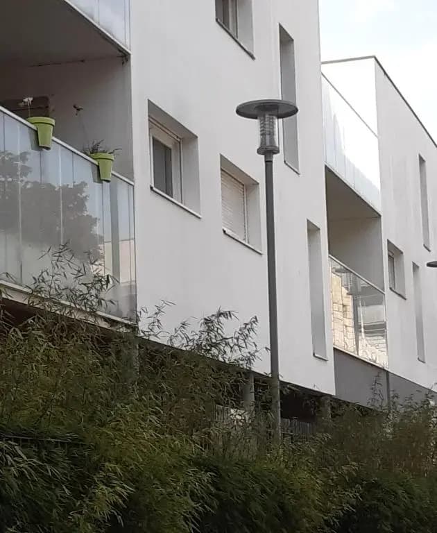 RESIDENCE APPART CENTRE VILLE LORIENT Calme Garage - Photo 1