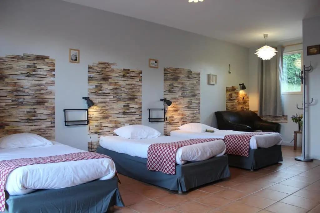 Hôtel-Gîte La Peyrade - Photo 1