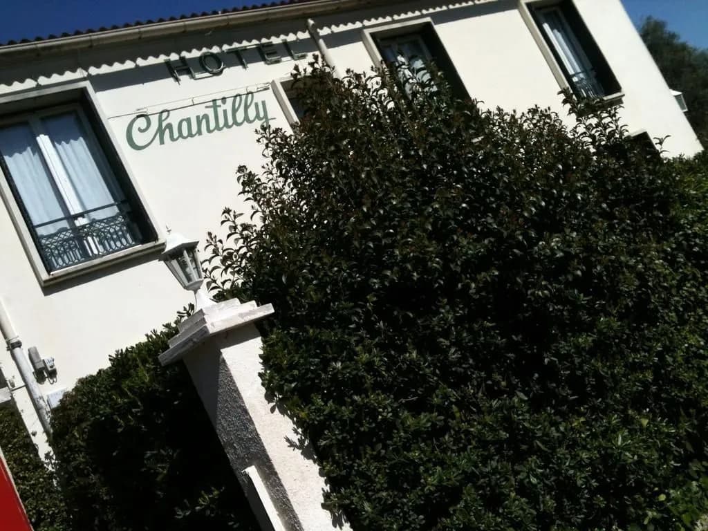 Le Chantilly - Photo 1