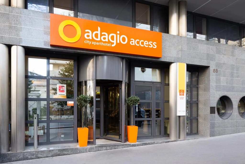 Aparthotel Adagio Access La Défense Léonard de Vinci - Photo 1