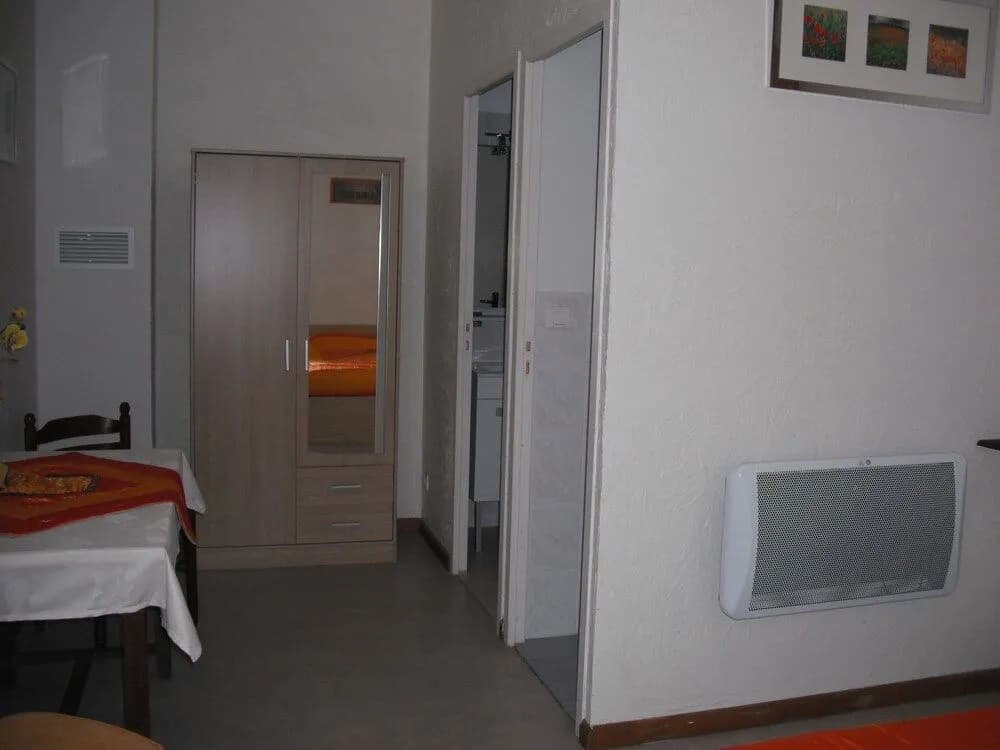 La Colo - Photo 1