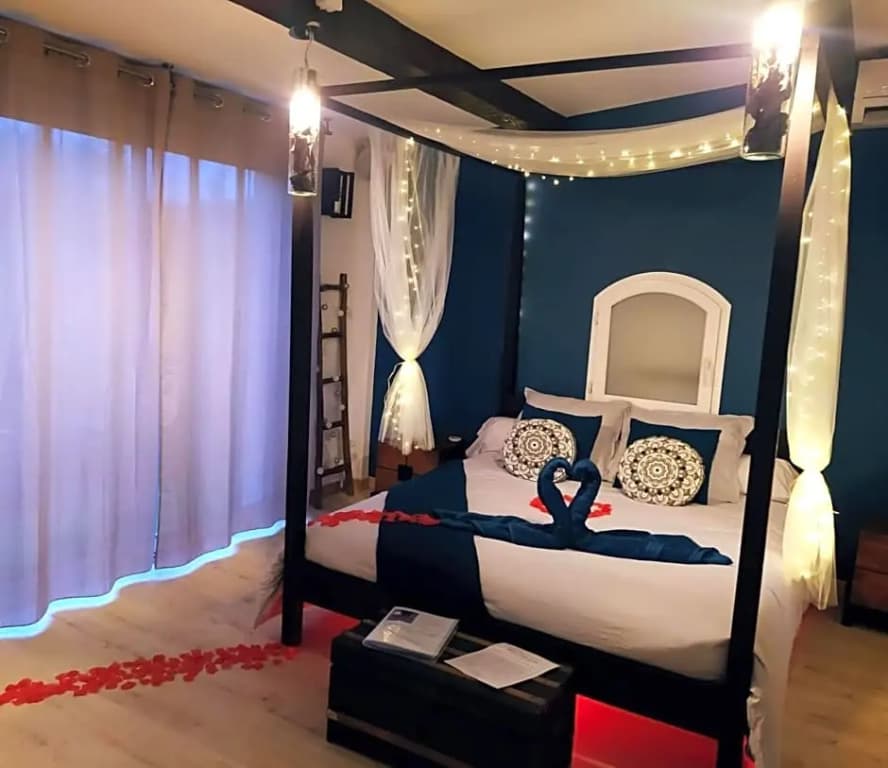 A l'Orée des pins - Gite indépendant avec baignoire balnéo et Home Cinéma en sup - Voir info de l'hôte - Photo 1