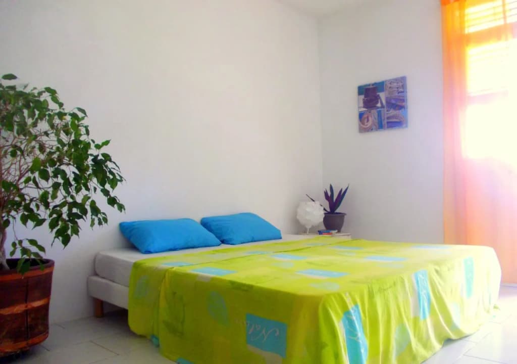 E. Gwada Hostel - Auberge de jeunesse - Photo 1