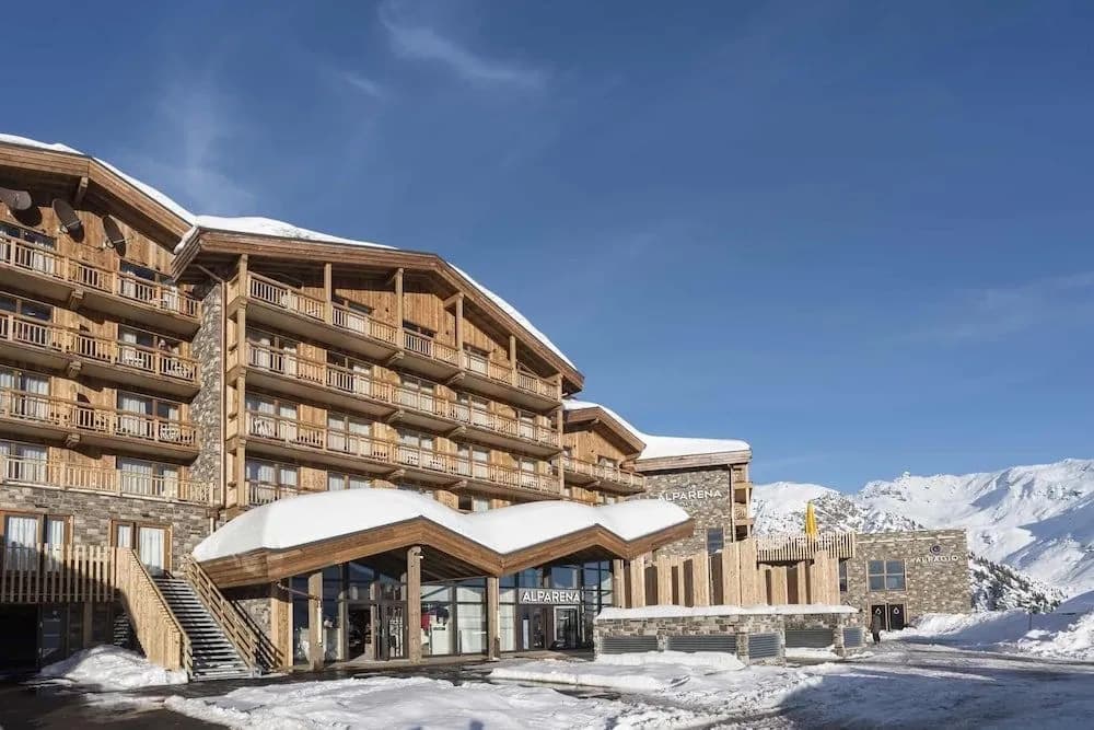 Hôtel Alparena & Spa - Photo 1