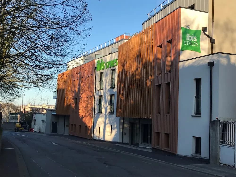 Ibis Styles Dreux Centre Gare - Photo 1