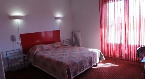 Hôtel Parisien - Photo 1