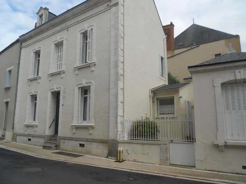 Maison En Ville - Photo 1
