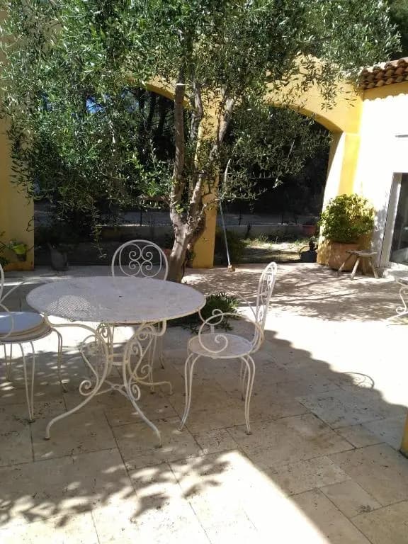Villa de la Terre Blanche - Photo 1